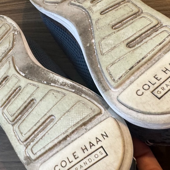 Cole Haan - Picture 3 of 6